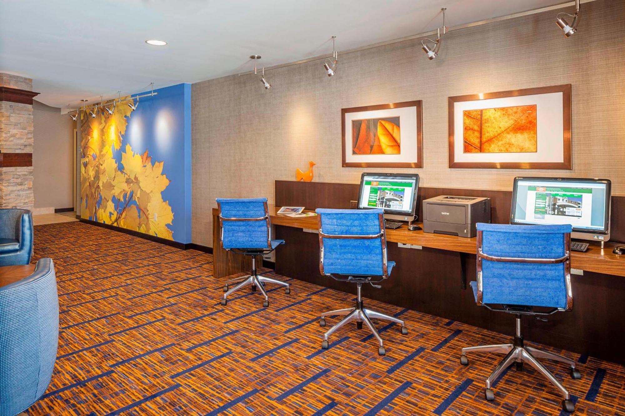 Courtyard By Marriott Madison West / Middleton Hotel Eksteriør billede